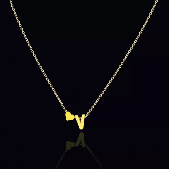Jewelry - letter V and Heart Necklace